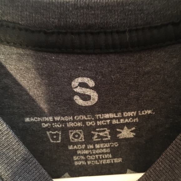 Batman Vs Superman DC Artistic T Shirt For Women/Youth - Size Small - Picture 5 of 7